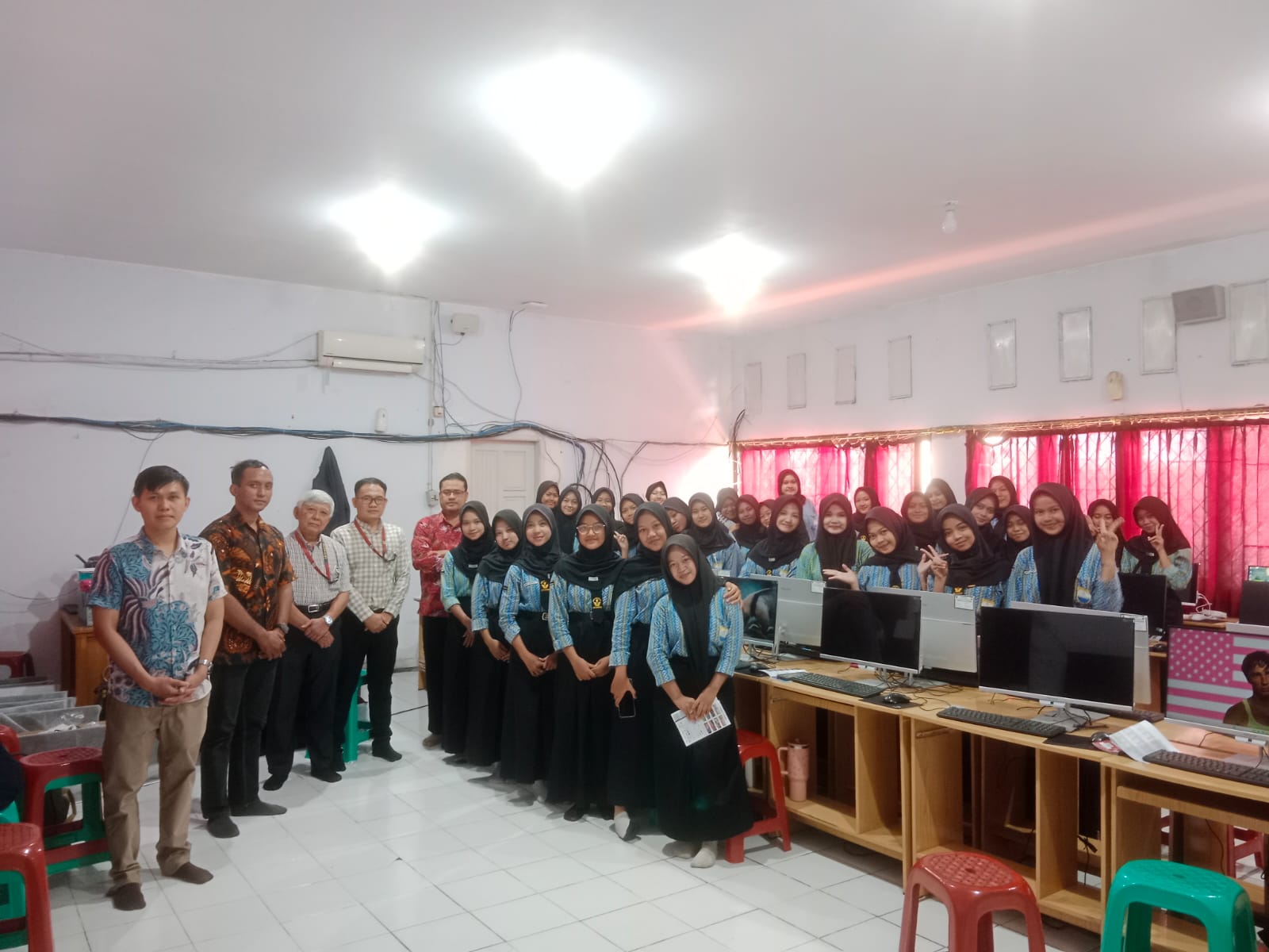 PKM DOSEN TETAP FAKULTAS SAINS DAN TEKNOLOGI